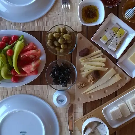 Mercan Bed & Breakfast Datca