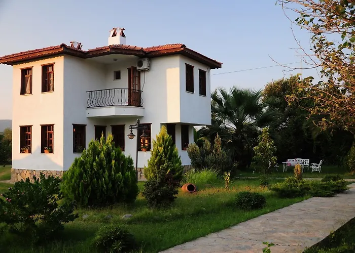 Mercan Bed & Breakfast 2*