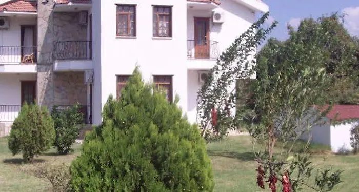 Mercan Bed & Breakfast 2*